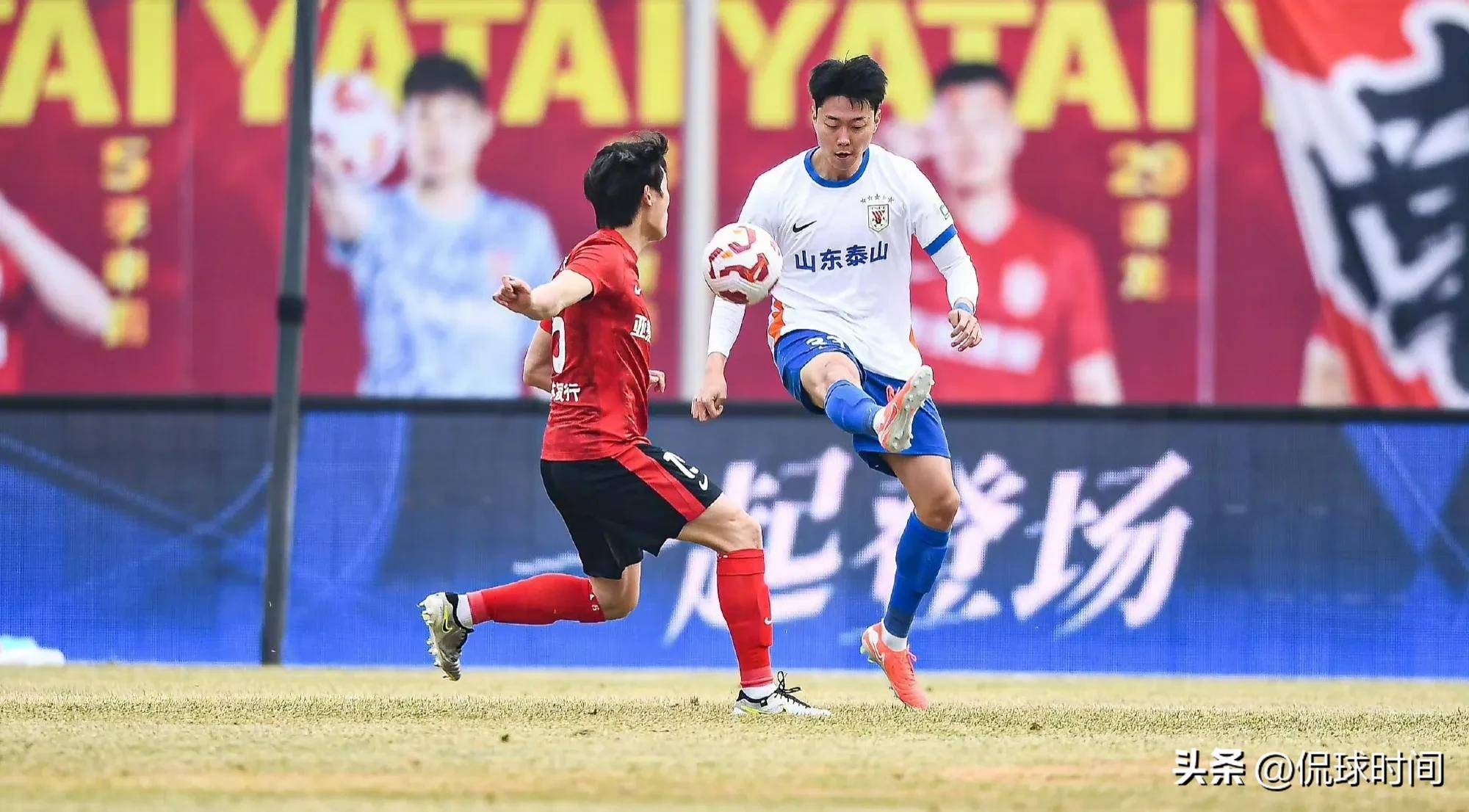 九游娱乐入口-关于主教练公布出席下场比赛的首发阵容名单的信息