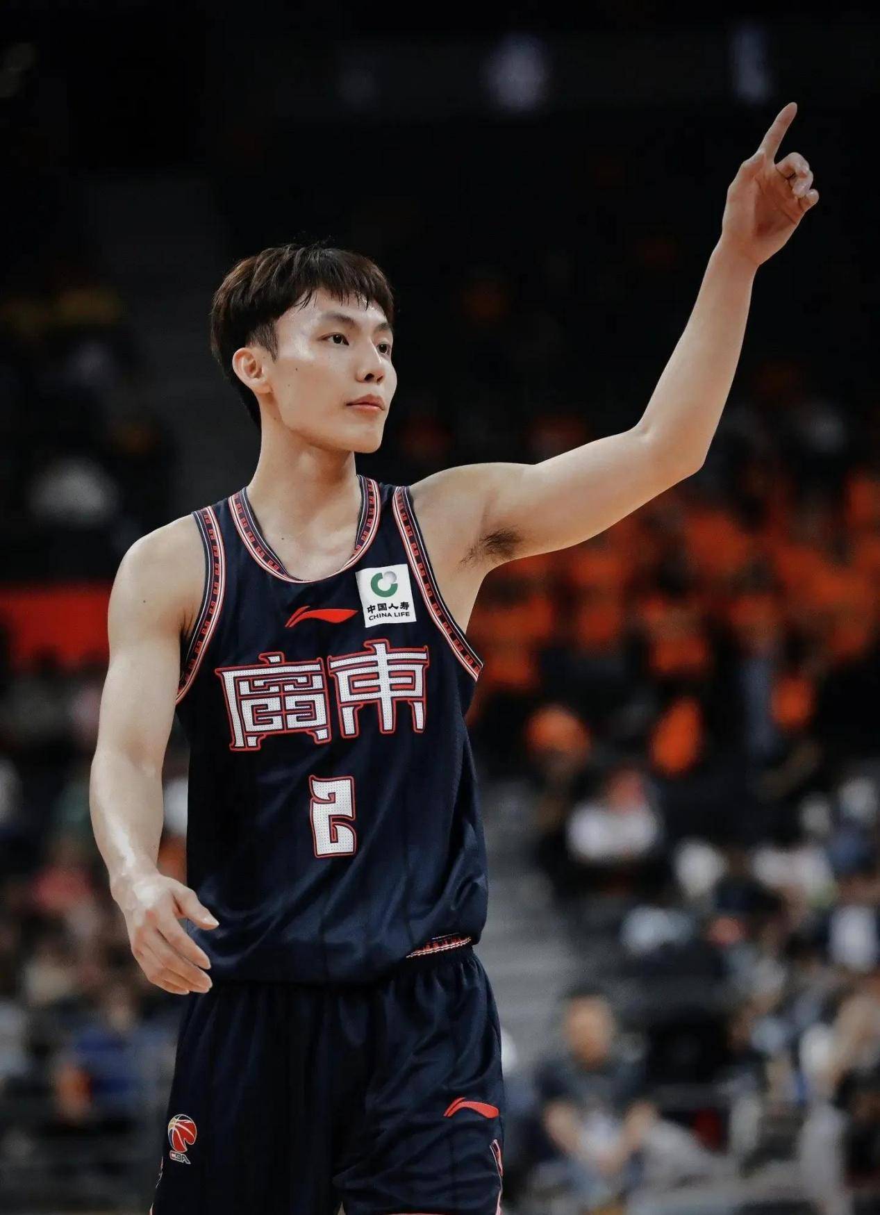 九游娱乐官网-亚洲篮球赛开幕外援球员展现超凡能力